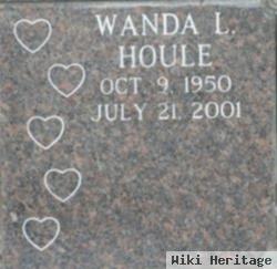 Wanda L Houle