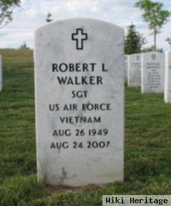 Robert L Walker