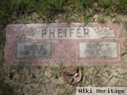 Rhea E Pheifer