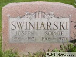 Joseph "jack Sweeney" Swiniarski