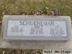 Betty E Schueneman