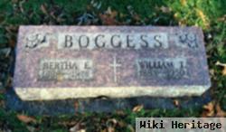 William T Boggess