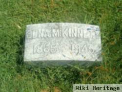 Edna M Kinnett