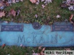 Henry P Mckain