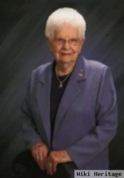 Alma Pudwill Hoff