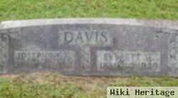 Everett M Davis, Sr