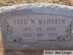 Fred W Mahnken