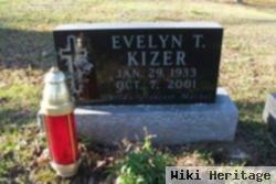 Evelyn T Kizer