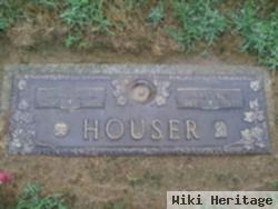 James L Houser, Jr