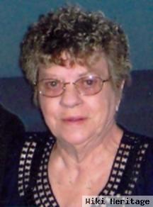 Margaret "marge" Groves Hammond