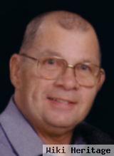 Don R. Niccum