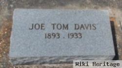 Joe Tom Davis