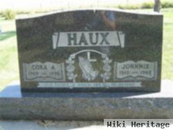 Johnnie Haux