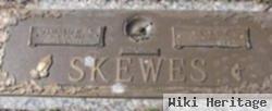 Oswald H Skewes, Sr