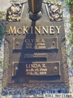 Linda R Mckinney