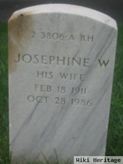 Josephine W Hendrick