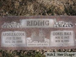 Lionel Hale "speed" Riding