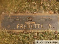 Bertha D Fredette