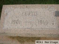 Curtis Lewis