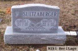 Dorothy S Sultzaberger