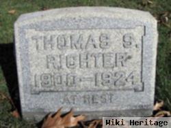 Thomas S Richter