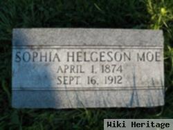 Sophia Helgeson Moe