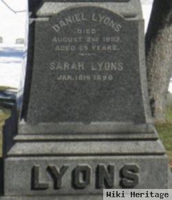 Daniel Lyons