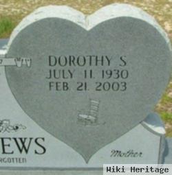 Dorothy S Matthews