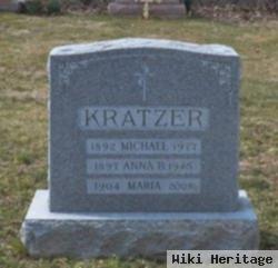 Anna B Kratzer