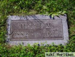 Jessie M Apple