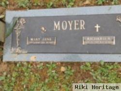 Richard B Moyer