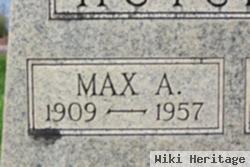 Max Alexander Hutchens