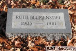 Ruth Blumenstiel