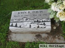 John R "bob" Davis