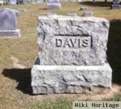 Nellie M Smith Davis