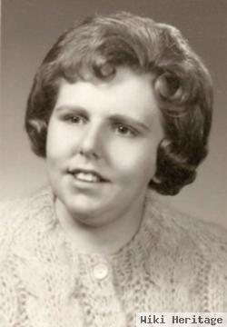 Barbara Joellen Snell Long