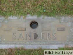 Annie L Sanders