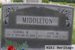 Eldora M Middleton