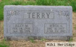 Riley Minco Terry