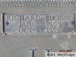 Richard Eugene "gene" Holzer, Sr