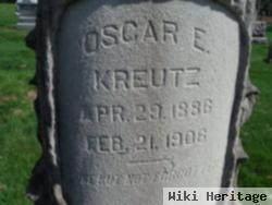 Oscar E Kreutz