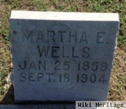 Martha E Wells