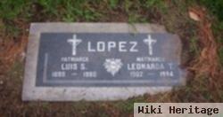 Luis S Lopez