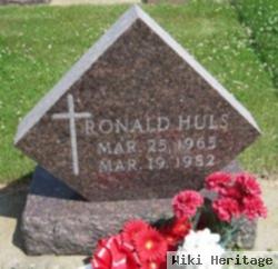 Ronald John Huls