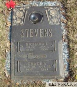 Richard L. Stevens