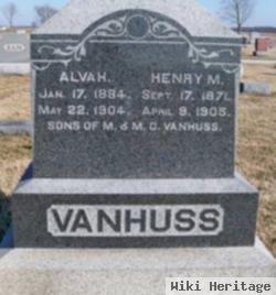 Henry M Vanhuss