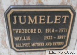 Mollie Kostelc Jumelet