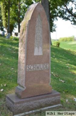 Edward Schmude