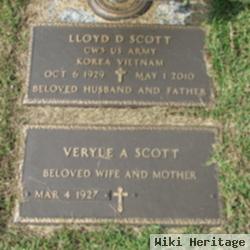 Lloyd D Scott