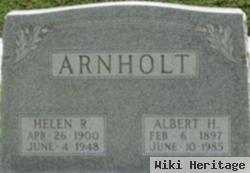 Helen R Arnholt